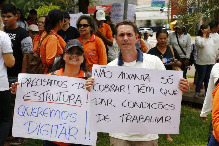 VÍDEO: Agentes comunitários protestam por melhores condições de trabalho em Campo Grande