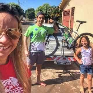 Aquidauanense deixa carro de lado e vem à Capital de bicicleta para festas de fim de ano