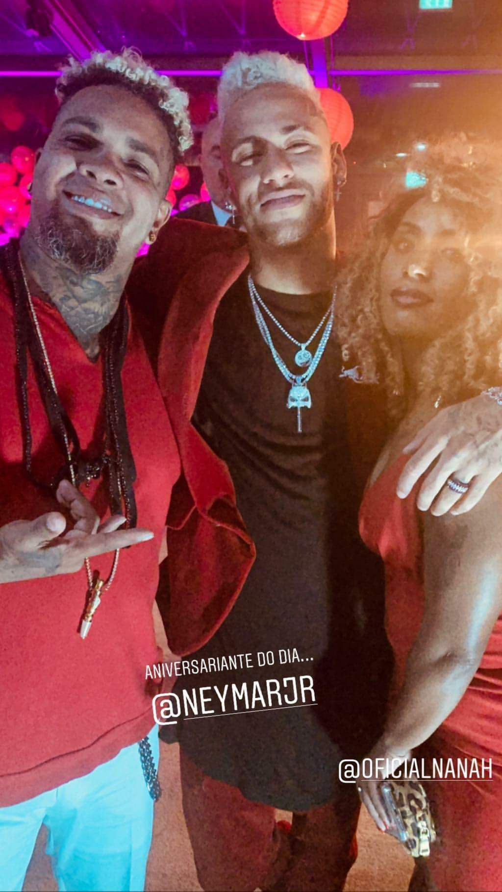 Neymar comemora 27 anos em Paris com shows de Safadão,Marília Mendonça,Rodriguinho e Gaab.