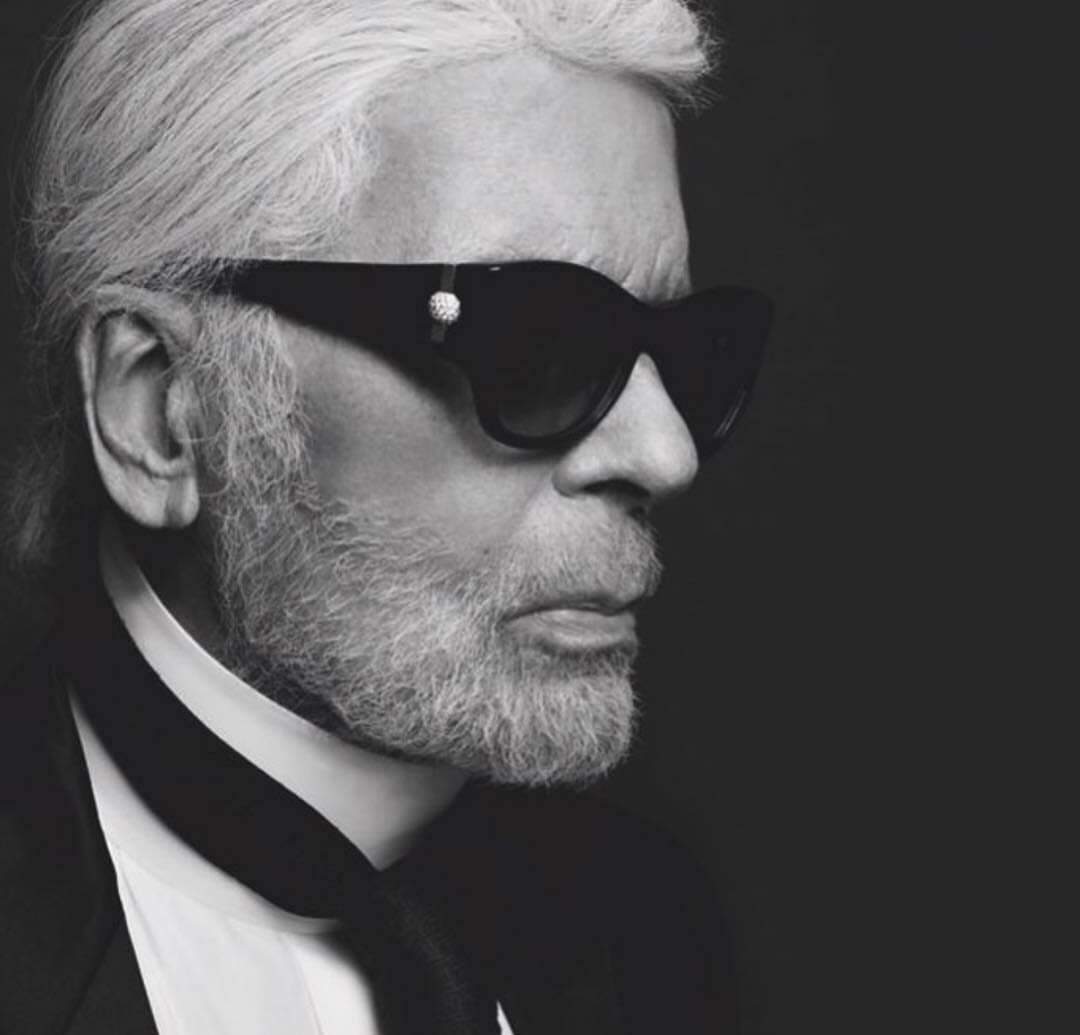 Karl Lagerfeld morre aos 85 anos