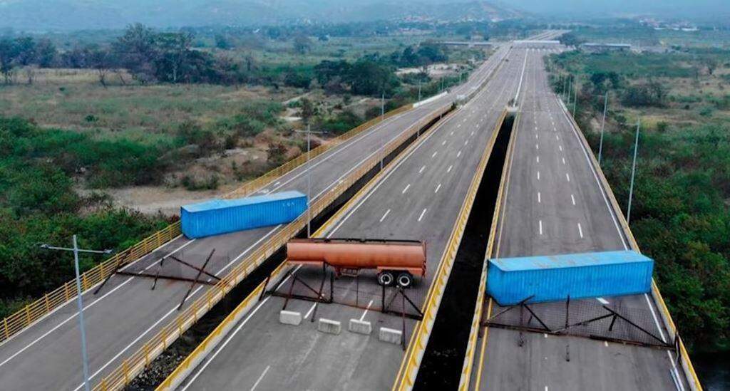 Governo Venezuelano reforça presença militar na fronteira com o Brasil