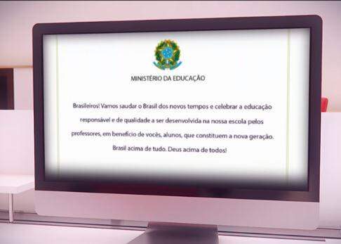 Deputados de MS batem boca por causa de carta da Educação com slogan de Bolsonaro