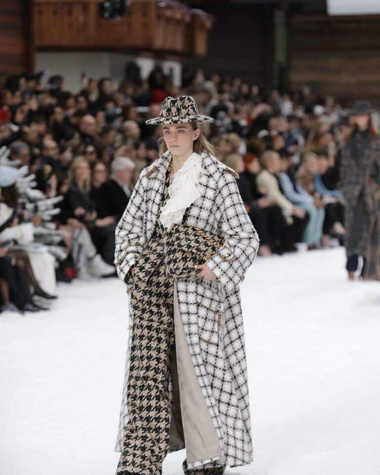 Chalé Gardênia: a última coleção de Lagerfeld pra Chanel