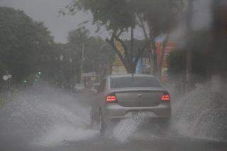 Tempestade a caminho: Defesa Civil emite alerta para chuvas intensas