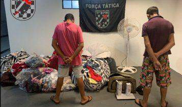 'Sacoleiro' é preso por receptação ao vender roupas furtadas em carro roubado