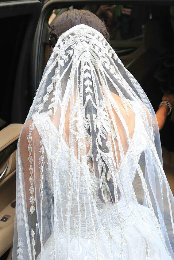 Do Egito à Índia: as inspirações exóticas do vestido de casamento de Pilar Rubio