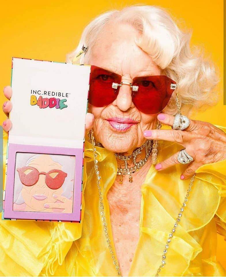 Uma collab de beleza incrível : aos 90 anos, a vovó-influencer Baddie Winkle