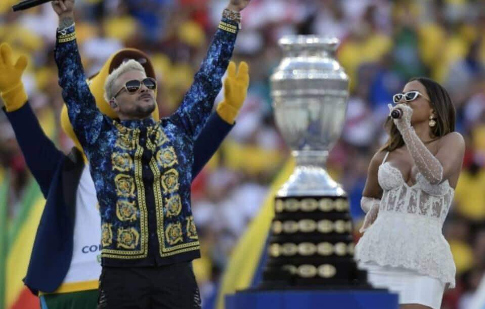 Anitta encerra Copa América 2019