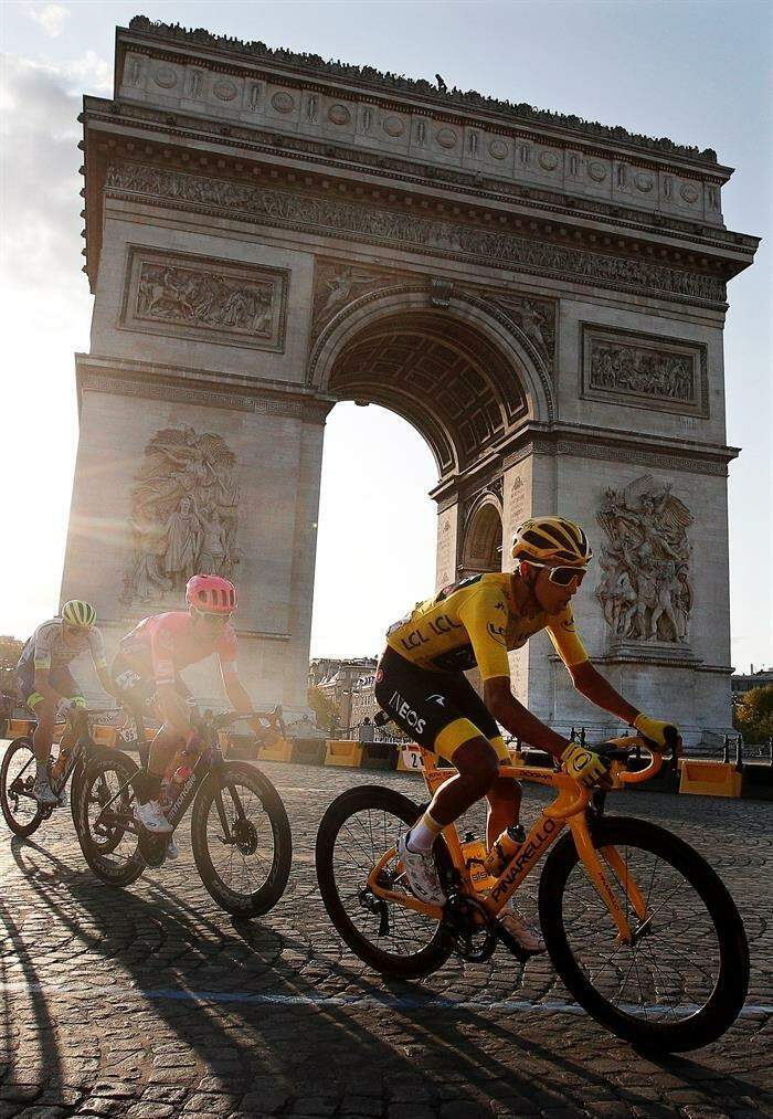 Egan Bernal confirma primeiro título sul-americano no Tour de France.