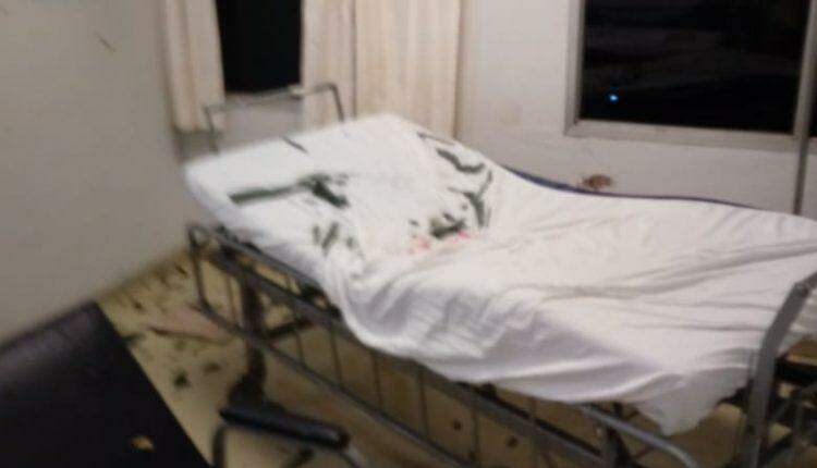 Ventania durante chuva quebra janela e estilhaços ferem paciente na Santa Casa