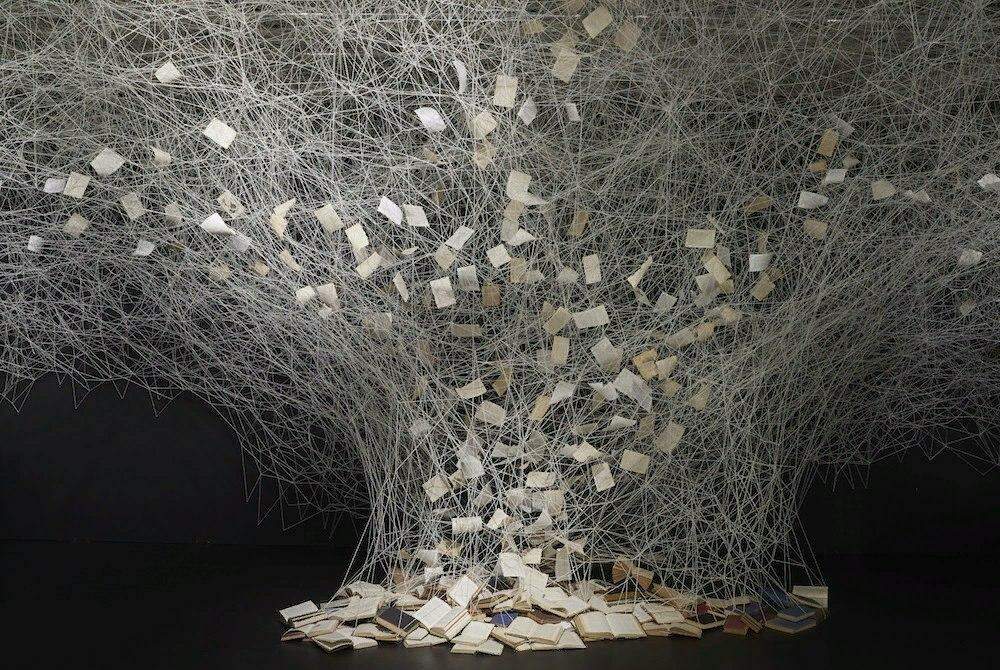 Thread Arte de Chiharu Shiota