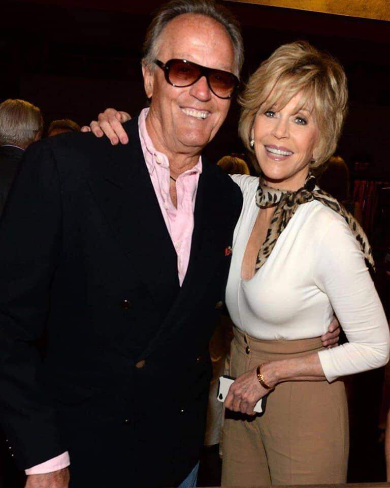 Peter Fonda, filho de Henry Fonda e o irmão mais novo de Jane Fonda, morreu aos 79 anos.