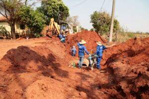 Prefeitura termina asfalto no Nova Lima e começa obras no Oscar Salazar