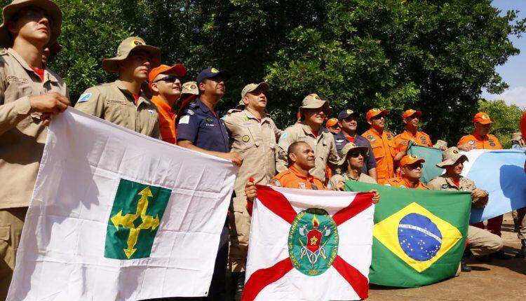 Com focos de calor controlados, equipe de bombeiros do Distrito Federal deixam MS