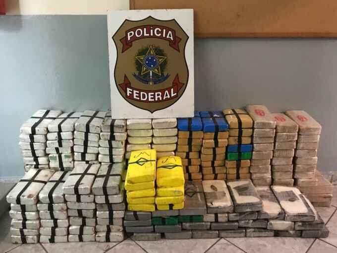 PF encontra 255 quilos de cocaína em carreta construída para o tráfico de drogas