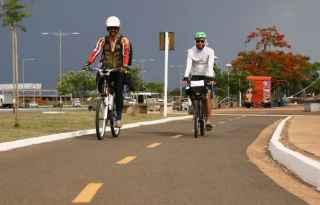 Com duzentão no bolso, dupla de aventureiros quer chegar no Canadá de bicicleta