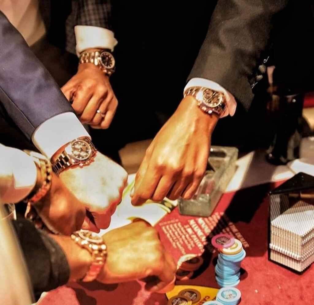 Beyoncé e Jay-Z enviam relógios de R$ 140 mil como convites para evento de gala
