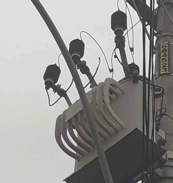 Conveniência fica sem energia há mais de 22h e proprietário reclama da falta de reparo da rede