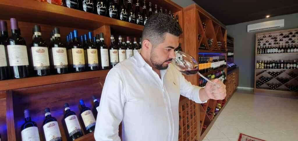 Premiere Wine: Enólogo e Sommelier Daniel Nascimento apresenta seu novo espaço