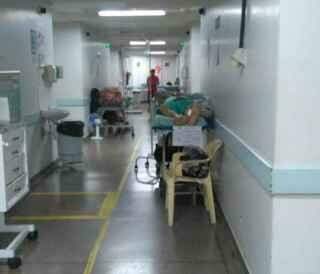 Com um enfermeiro para cada seis internados, espera no HRMS passa de 6h