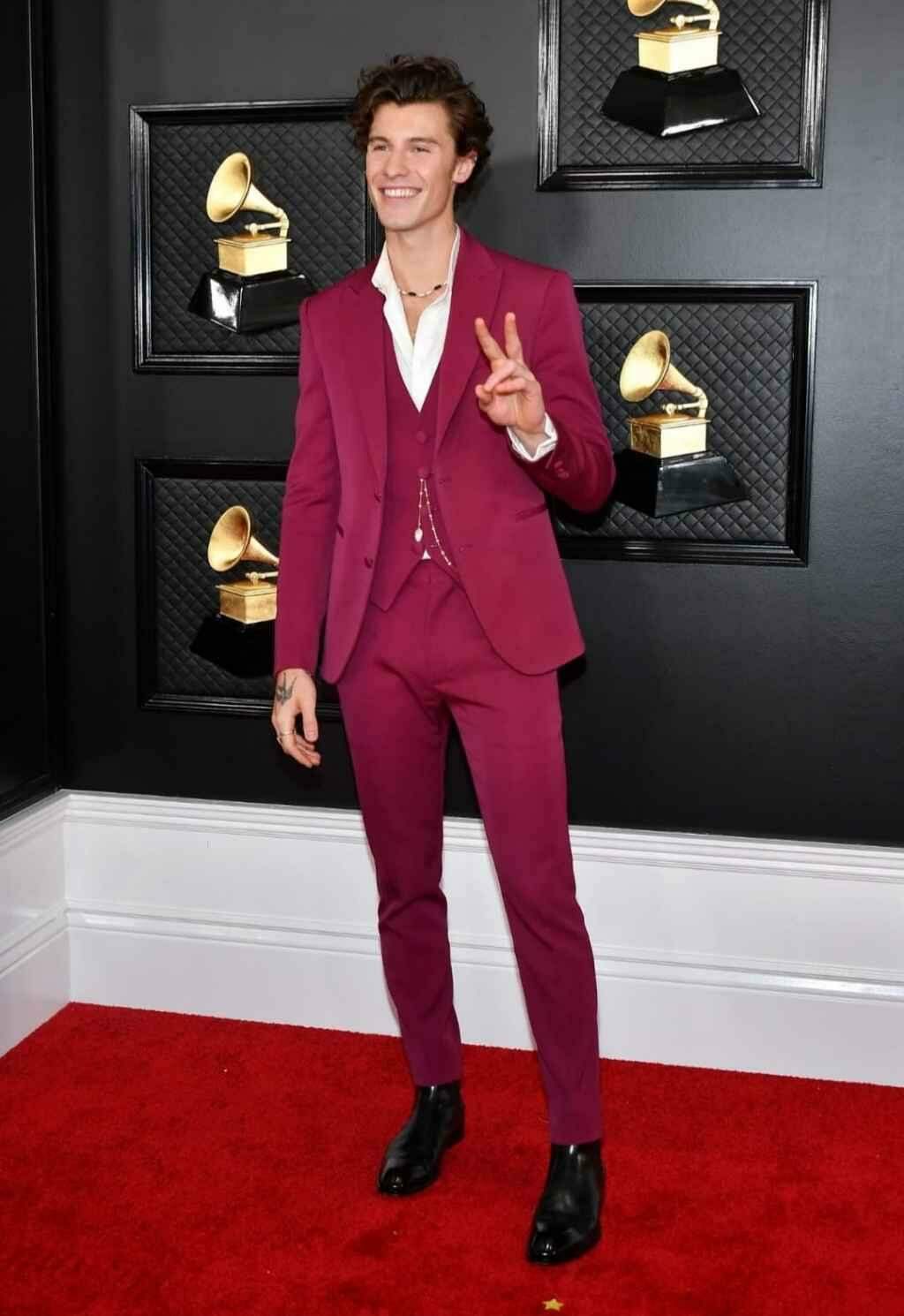 Looks ousados no tapete vermelho do Grammy 2020