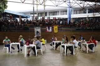 Escola Igrejinha é penalizada por atraso de mais de 1h para desfile