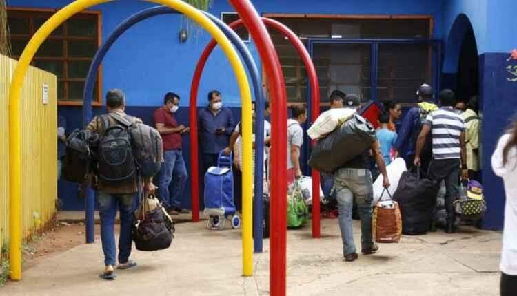Em Campo Grande, escola municipal já recebe moradores de rua durante pandemia