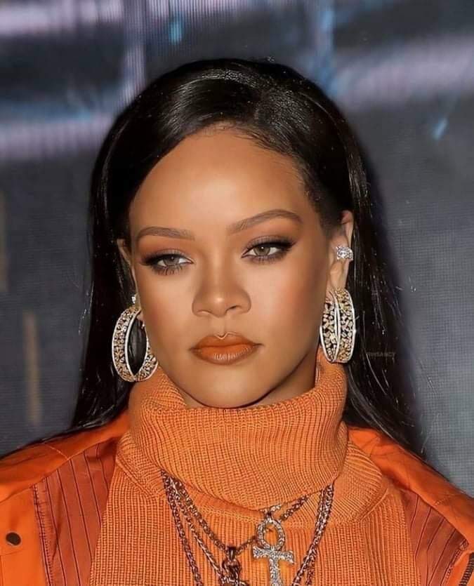 Rihanna doa 5 milhões de dólares no combate ao novo coronavírus