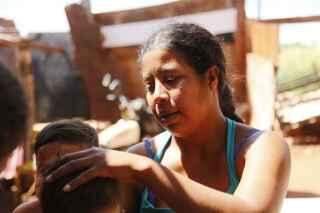 Com quarentena, famílias de Campo Grande comem só arroz na Favela do Linhão