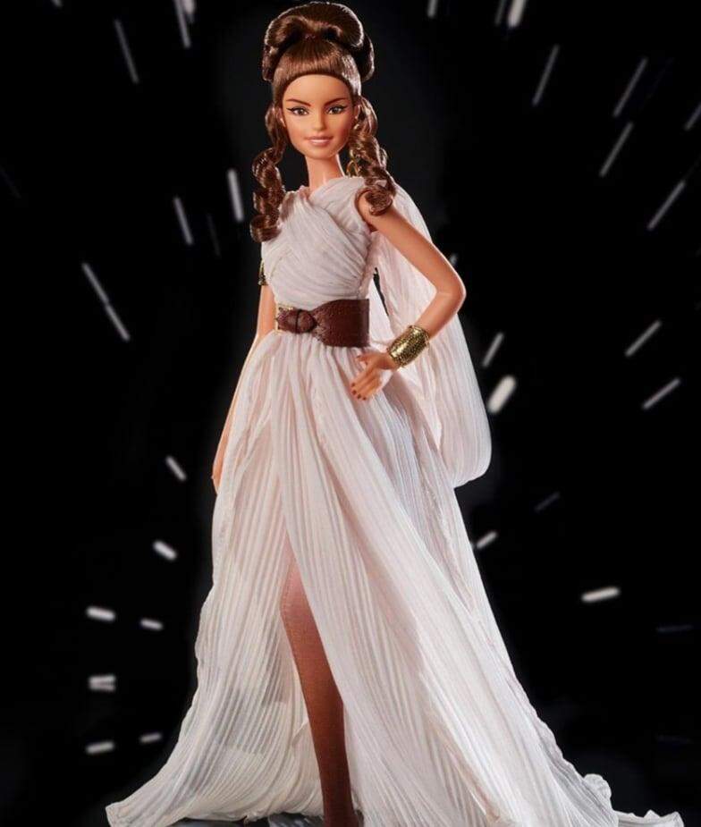 Mattel lança nova coleção da Barbie inspirada em universo de "Star Wars"