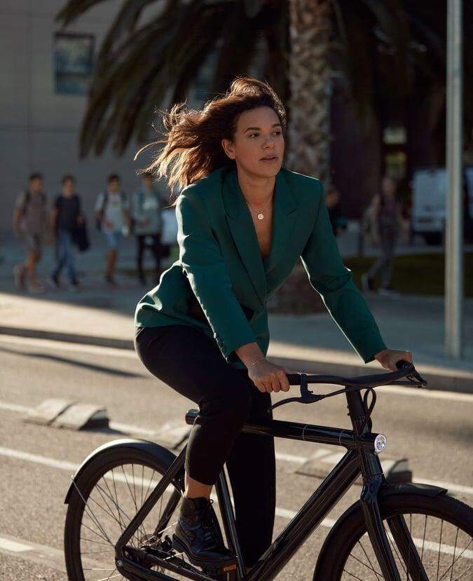 Primeira bike urbana “inteligente” é sucesso de vendas