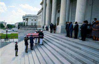 John Lewis é o primeiro parlamentar negro a ser velado na Rotunda do Capitólio, em Washington