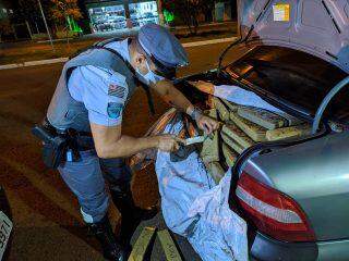 Motorista foge de barreira policial no MS e acaba preso com maconha em São Paulo