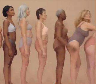 'Age Doesn’t Matter', marca destaca mulheres com + de 50 anos de lingerie, em campanha.