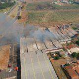 GALERIA: Confira imagens do 2º dia de incêndio no Atacadão em Campo Grande