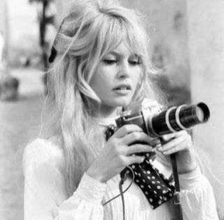 Um brinde aos 86 anos de Brigitte Bardot, a grande musa do cinema