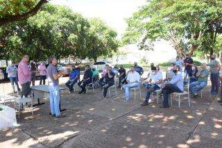 Alan Guedes recebe Murilo Zauith para reunião com vereadores eleitos de Dourados