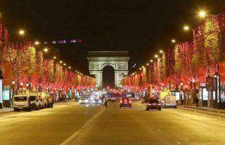 Iluminação de Natal da Champs Élysées 2020 em modo virtual