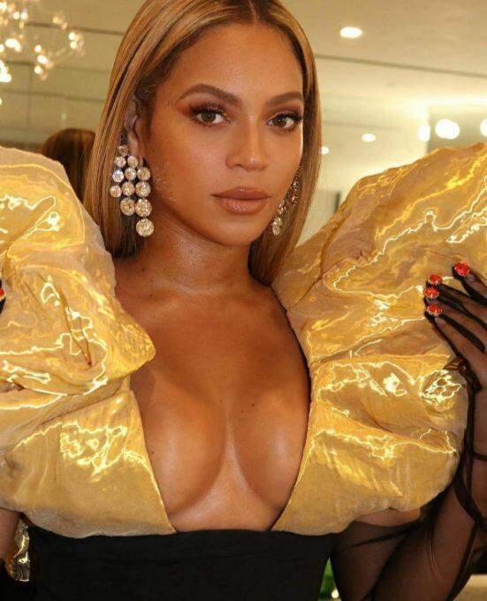 Beyoncé revela que possui cerca de 80 mil abelhas e produz centenas de potes de mel