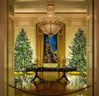 Melania Trump revela decoração do último Natal da família Trump na Casa Branca