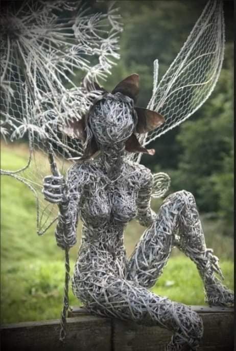 Robin Wight - O artista das fabulosas esculturas de fadas e flores, em meio à natureza 