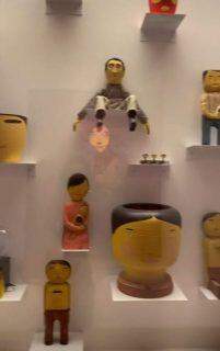 Megaexposição da dupla OSGEMEOS na Pinacoteca, SP.