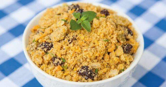 Farofa integral, quibe de quinoa e maionese de cenoura para Ceia de Ano Novo saudável