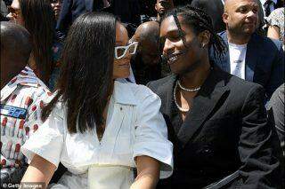 Rihanna está namorando o rapper A$AP Rocky, diz revista