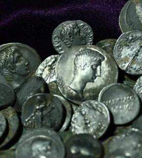 650 moedas romanas são encontradas em jarro na Turquia