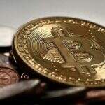Bitcoins: CVM proíbe fundos de investir em moedas virtuais e alerta para riscos