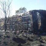 Ônibus que pegou fogo tinha 24 passageiros e todos conseguiram escapar das chamas