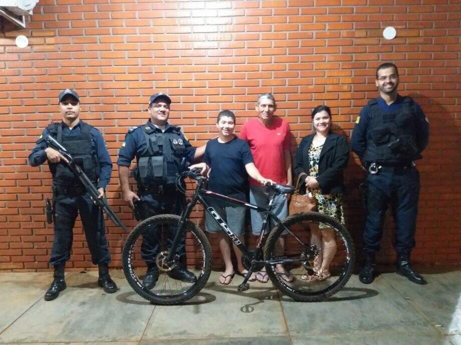 Guardas devolveram bicicleta ao garoto. Foto: Divulgação