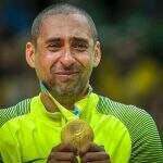 Bicampeão olímpico, Serginho se aposenta do vôlei aos 44 anos