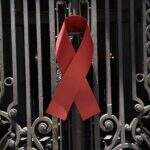 Governo reduz tarifas de importação de medicamento de HIV no Mercosul